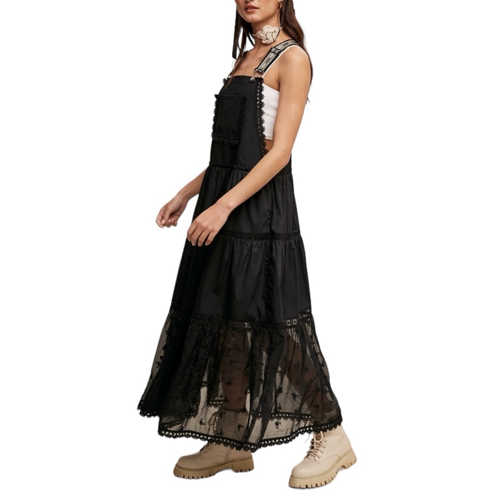 Listicle NWOT Elegant Black Lace Trim Dress 👗 with Adjustable Straps - Picture 2 of 8